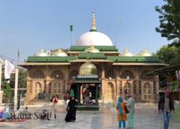 Shah-e-Alam’s Tomb and Mosque in Ahmedabad