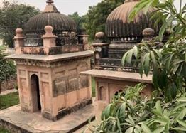 Chatri of Maharaja Gangadhar Rao Newalkar in Jhansi