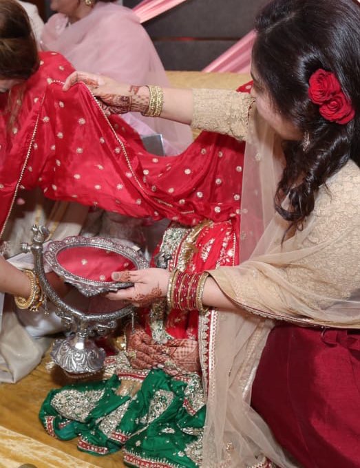 Sacred Rituals: An Insider Look at Muslim Wedding Traditions - Minstrel  Court
